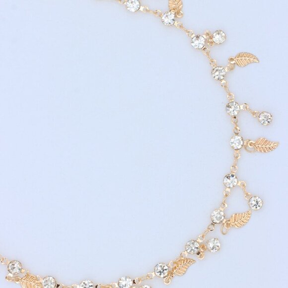 "Minimalist & Elegant Necklace Chain – Perfect for Women & Girls | UNVRC1267 - Picture 3 of 10